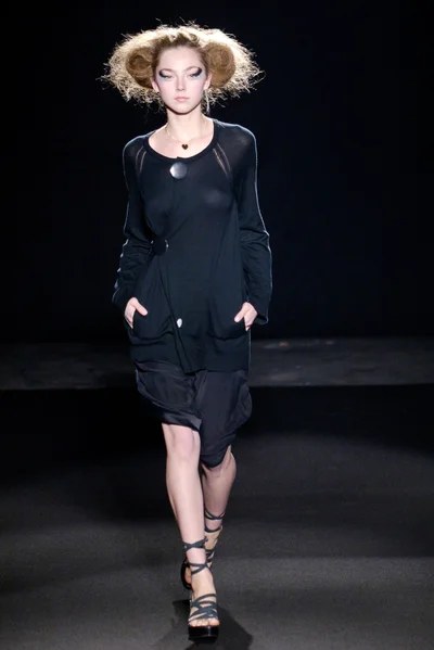 Look 7